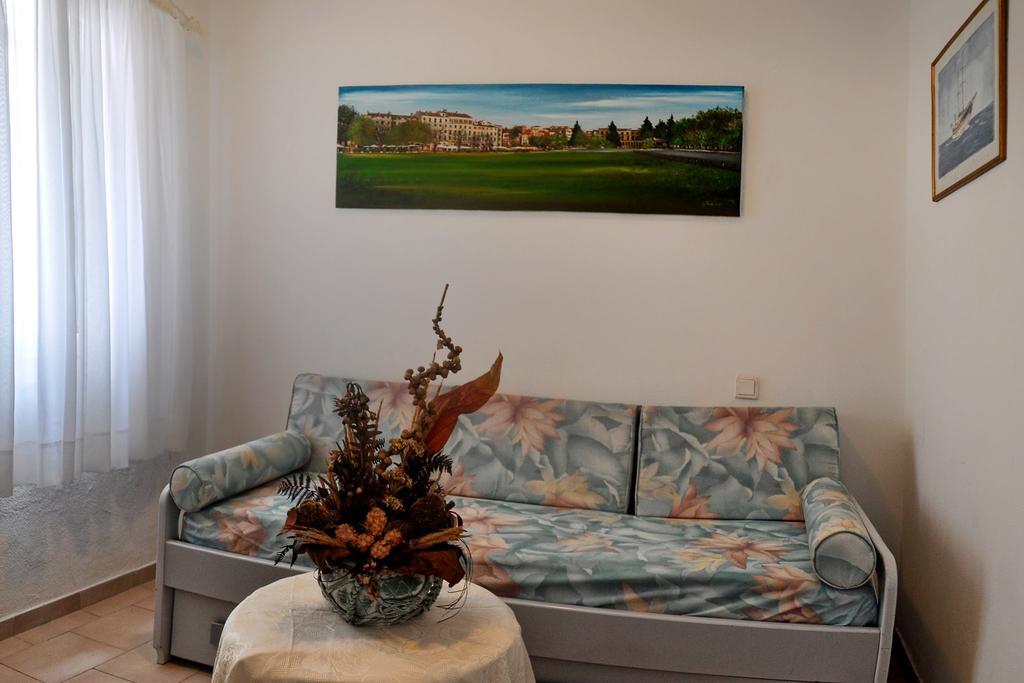Tereza House Apartment Глифада Екстериор снимка
